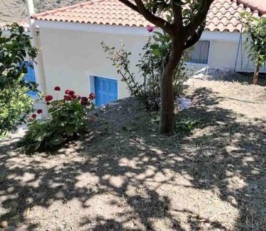 Andros Town House | Παραδοσιακό σπίτι με πανοραμική θέα
