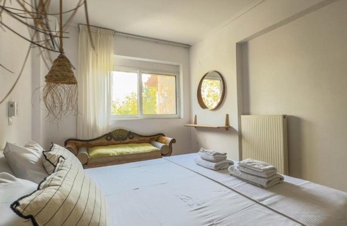 Amarousion Apartment | Σύγχρονο, Ευρύχωρο Vintage δίπλα στο Mall