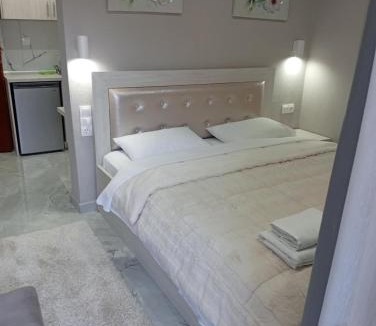 Loutraki Apartment | ΥΑΚΙΝΘΟΣ