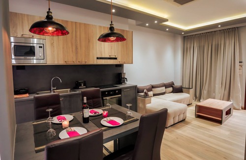 Nea Moudania Apartment | 1 Bed Apartment - Sleeps 4 - Parking, Wifi