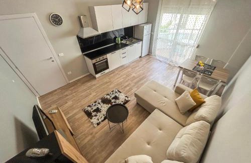 Shkembi i Kavajes Apartment | 1 bedroom apartment 725