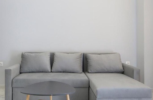 Stavroupoli Apartment | #1 Ioanna Apartments
