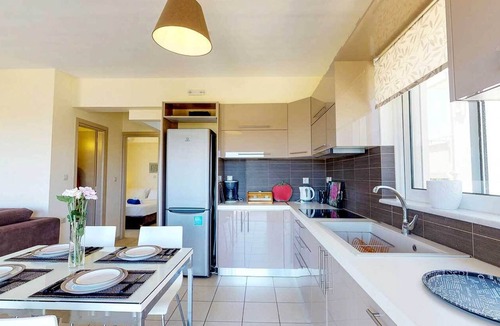Marathi Villa | 100m to Loutraki Beach/Private Heated Pool/Ping Pong Table/BBQ Area