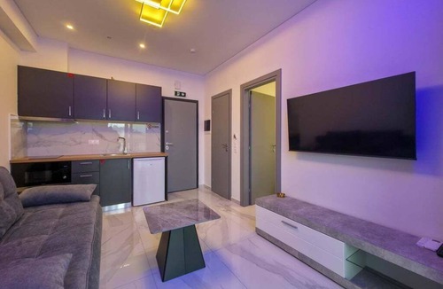 Katerini Apartment | 13 - DELFINI Suites by SDR