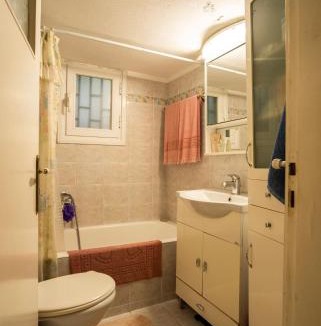 Nea Smirni Apartment | 15' to Sea & Acropolis