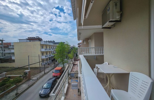 Olymbiaki Akti Apartment | 17 - ZINON Suite by SDR