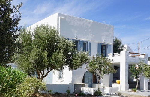 Sifnos House | 19th Century Renovated Summer House