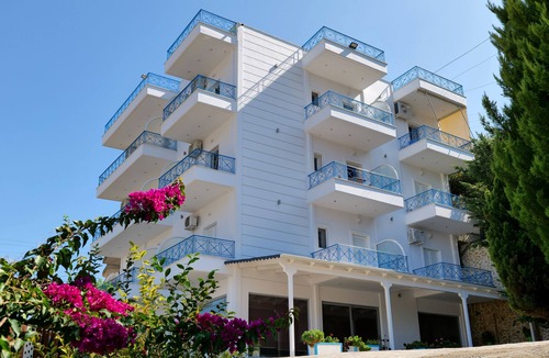 Qafe e Gjashtes Apartment | 2-Bedroom Apartment in Saranda