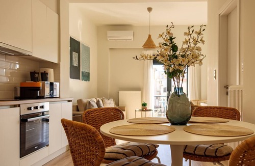 Filopappou Apartment | 2 Bedroom Apartment in Koukaki
