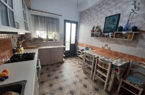 Halepa House | 2-bedroom house in peaceful Chalepa with back yard garden and private parking
