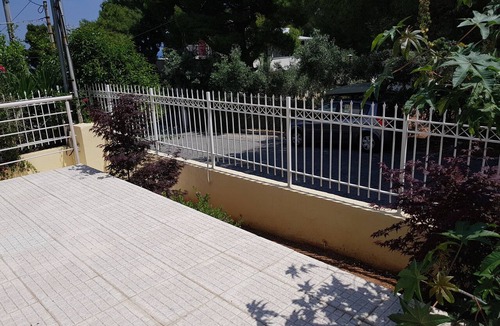 Rafina House | 2 Bedrooms Private Vacation Home In Ραφήνα