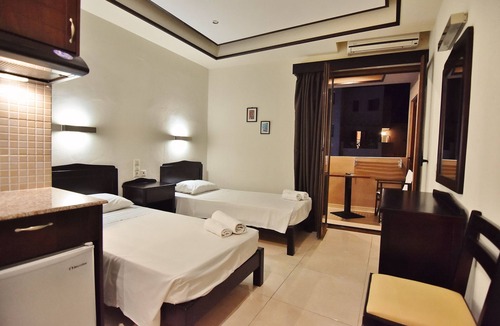 Malia Hotel | 24 Seven Boutique Hotel