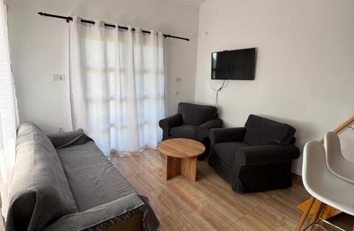 Samothrace House | 2BR Beachfront Home Sea & Mountain View