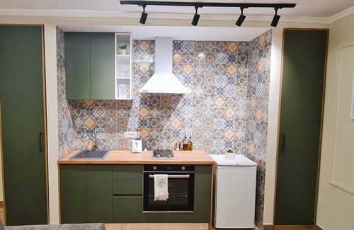 Tirana Apartment | 2V1 Center Apartment 4 Enjoy a experience at this centrally-located place.