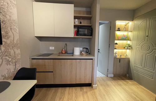 Tirana Apartment | 30 seconds to Skenderbeg Square Chic 1-Studio Apartment