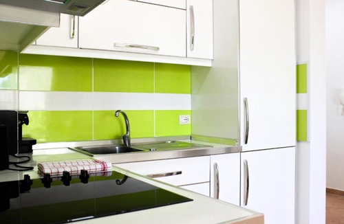 Shkembi i Kavajes Apartment | 320 Apartment Dielli