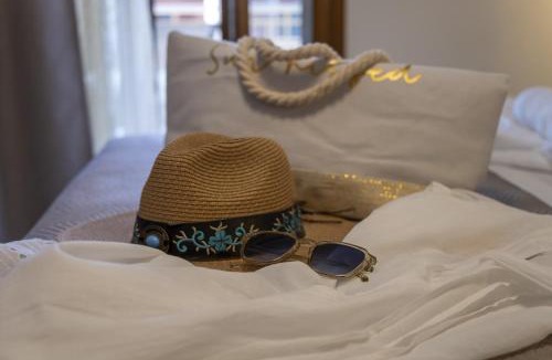 Aristotelis Apartment | 4 Seasons Luxury Living