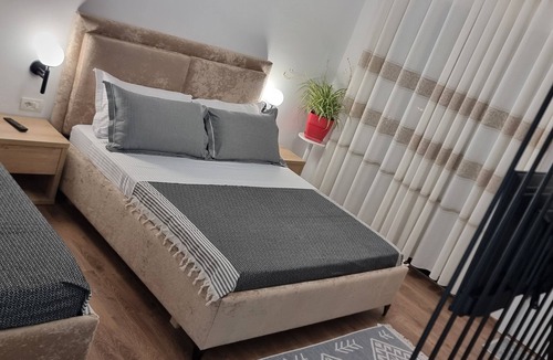 Sinje Bed & Breakfast | 5-bedroom bed & breakfast in gorgeous Berat with AC, WiFi