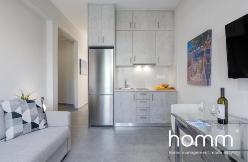 Athens Apartment | 57m² homm Votanikos flat, Nevrokopiou street