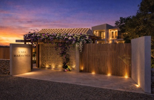 Misiria Villa | 5BR Villa with Pool, Outdoor Cinema & Fire Pit