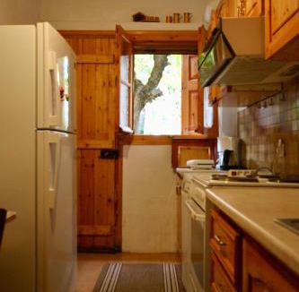 Eptalofos House | 7hills Traditional Guesthouse By the Waterfall