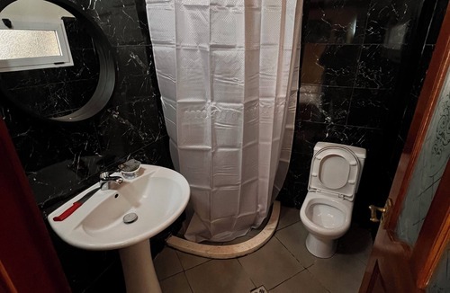 Kruje Hotel | 9-room hotel in beautiful Rruga Kala Kruje with AC, WiFi