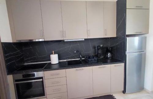 Kalyves Polygyrou Apartment | A & F Apartments - Fay's house
