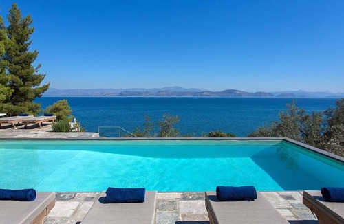 Xiropigado Villa | A luxury seafront villa with private pool, near Nafplio