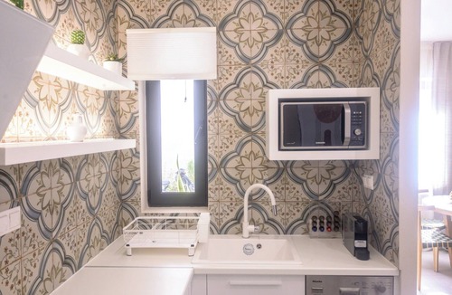 Old Quarter Apartment | A modern apartment in the center of discreet luxury and comfort 30m from the sea