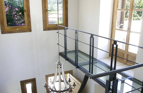Kanapitsa Villa | Α unique beachfront residence that could not be closer to the sea.