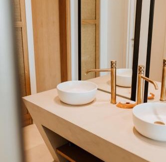 Dhermi Hotel | Abonora Drymades