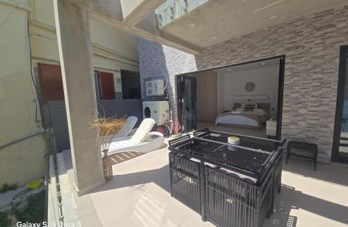 Plomari Apartment | Abracadabra