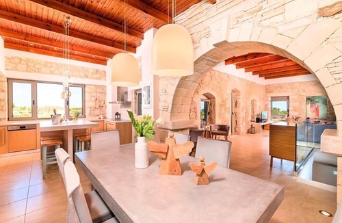 Kournas House | "Acrothea Villa Beheizter Pool" by Interhome