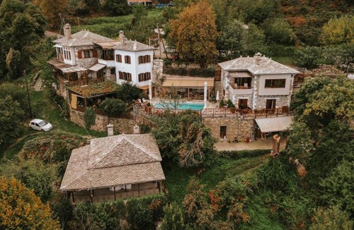 Mouresi House | Adama