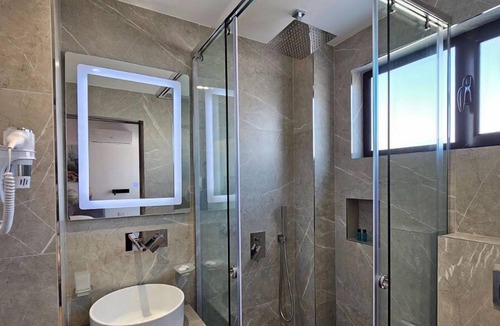 Ksamil Hotel | Adele Hotel Ksamil