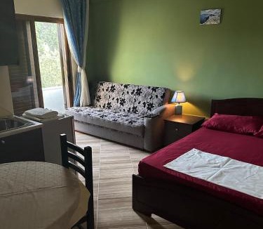 Lukove Hotel | Adrian Agustin Rooms