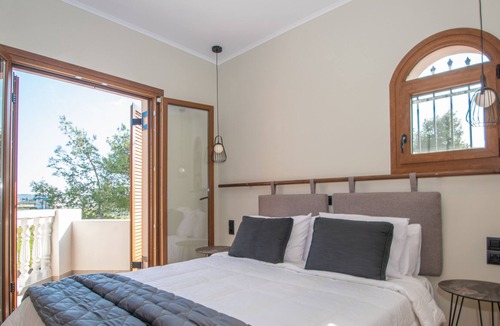 Ayios Kirikos Villa | Adriana di Levante