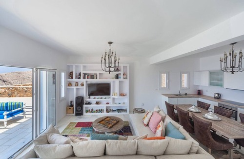 Syros Villa | Aegle Seafront Villa, 3 Bedrooms, Private Infinity Pool, Agios Stefanos, Syros