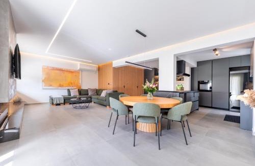 Anavyssos Villa | Aeliah
