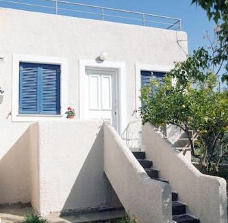 Paralia House | Aeolis house