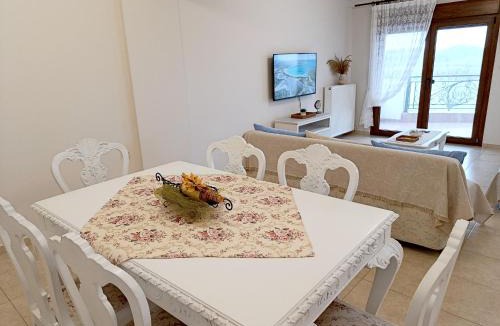 Keramoti Apartment | Aeolus