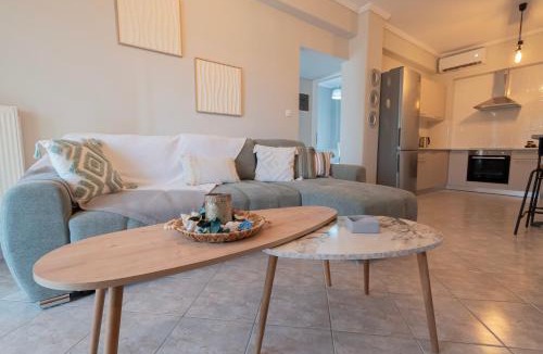 Nea Moudania Apartment | Aeris Apartment by Booking Kottas