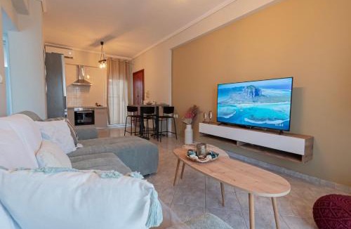 Nea Moudania Apartment | Aeris Apartment by Booking Kottas