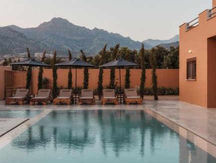 Ierapetra Villa | Aerope Sea view Villa with Private Pool & 5 Bedrooms
