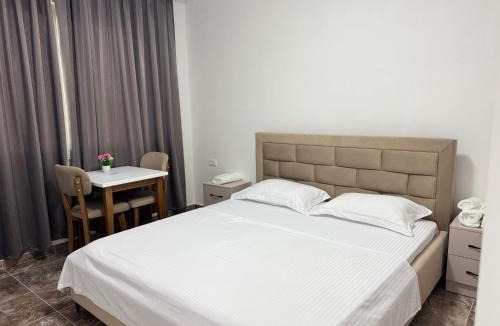 Preze Hotel | Aerostay hotel 1 km from airport