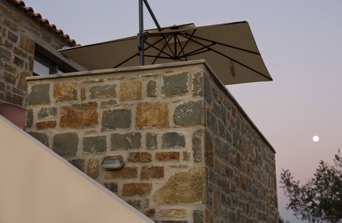 Pylos-Nestoras Apartment | Afentiko Pigadi - Studio with Garden View