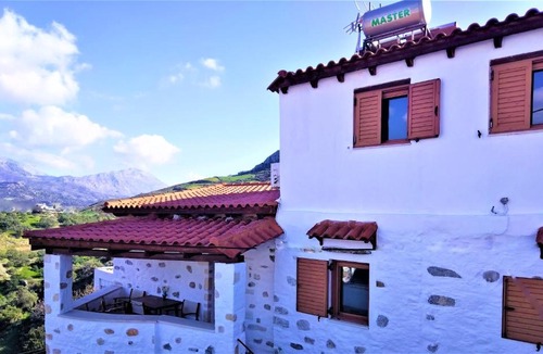 Yianniou Villa | Afroditi Traditional Villa