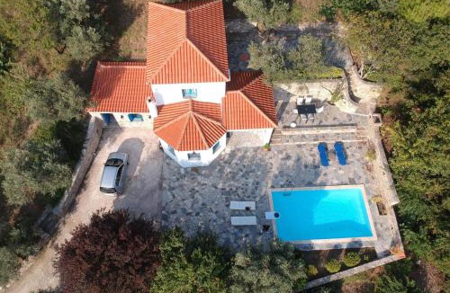 Skopelos Town Villa | Afroditi villa