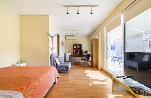 Agia Paraskevi Apartment | Agia Paraskevi quiet loft with view
