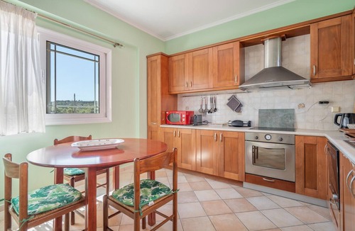 Lefkada Town Apartment | Agis Luxury House Apartment with Sea View, Wi-Fi, and Air Conditioning